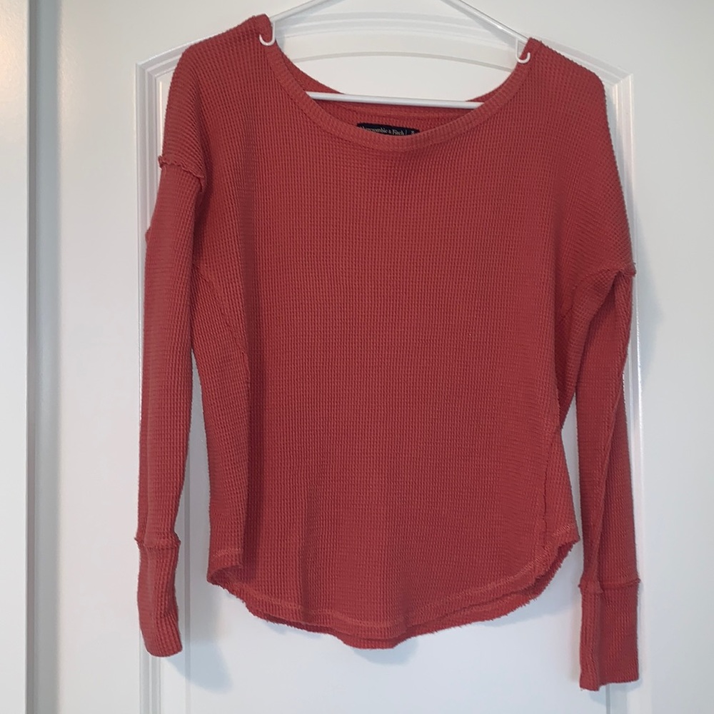 Women’s Abercrombie Waffle Long Sleeve Top Size Small in Coral